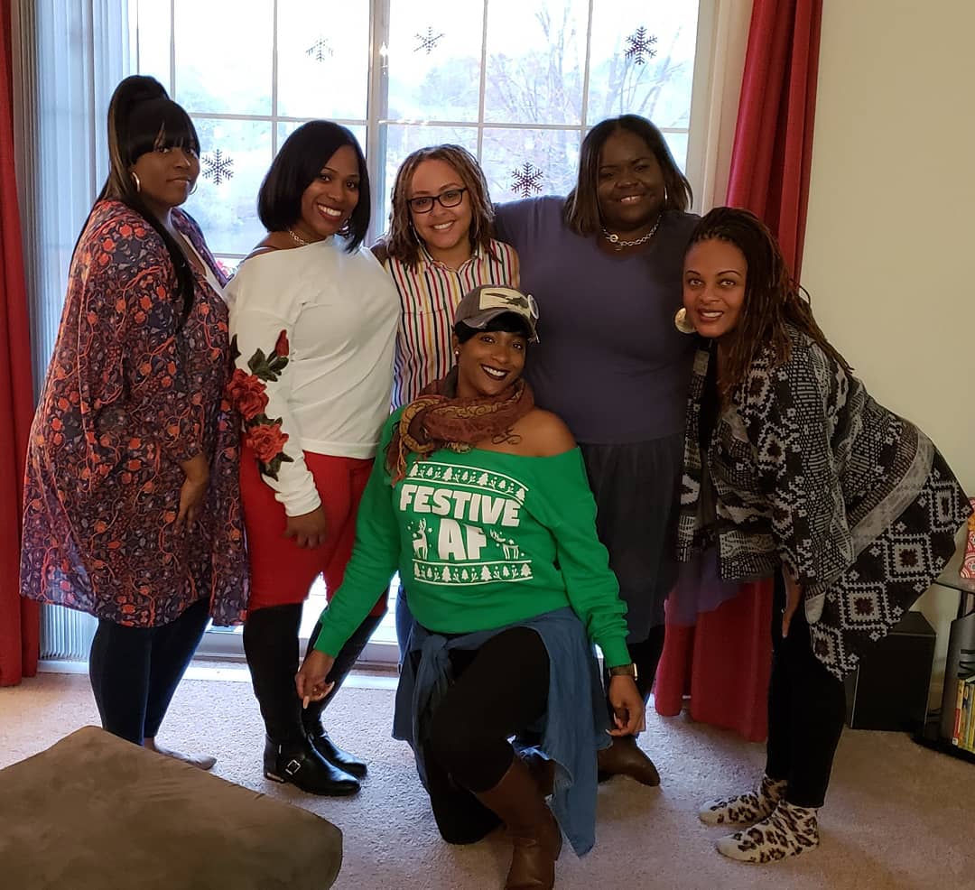 BookTiniHR's tweet photo. Celebrating the holidays at Mango Mangeux in Hampton, Va with a dirty santa gift exchange and an afterparty on the side! 
#booktini #bookclub #latepost
#afterparty #dirtysantagiftexchange https://t.co/sAS8kqDvmg