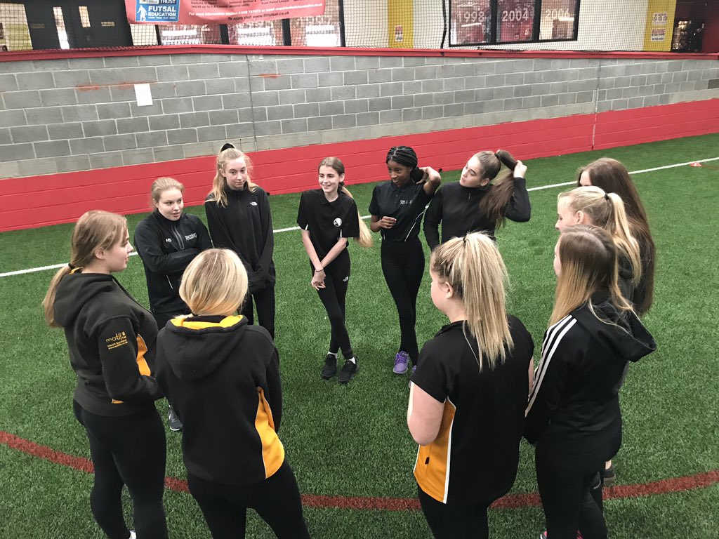 RedcarEston_SSP's tweet photo. Great morning at the Tees Valley Young Activator Training Camp. Girls have engaged with every activity and shared some amazing and innovative ideas @macmillansport @RyeHillsAcademy @IanRamseyPE @CarmelRCCollege @AGS_PEDEPT @ConyersPE @OutwoodBydales @LJS_PE https://t.co/bNlClcruAi