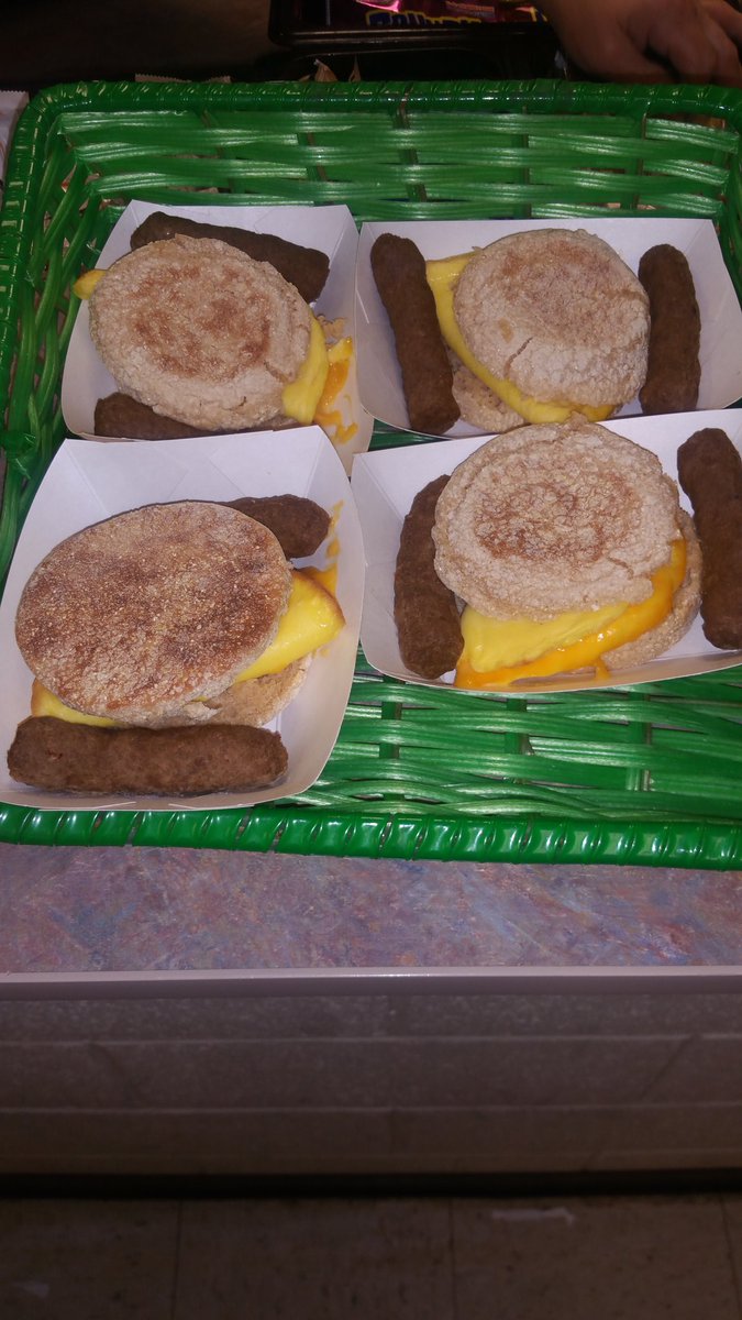 WISCafeNutrition tweet media