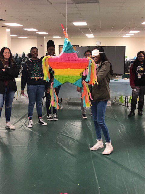 cockyabc's tweet photo. This is how F.I.E.R.C.E. celebrates the holiday season-->with Food, Festivities, Friends and of course a pinata! #holidayfiesta #wefierce @SV_Vikings @JTemoney @SVHS_Counseling https://t.co/tmxw4tZznT