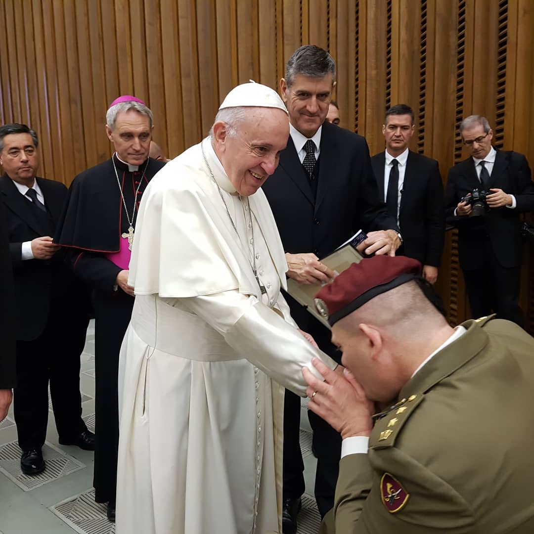 gfpaglia's tweet image. #19dicembre con la delegazione degli atleti del @GSPDifesa che ha partecipato agli Invictus Games a Sydney in udienza dal Santo Padre @Pontifex_it.Un ringraziamento x tutta l'attenzione che da sempre  dedica. @faxalfa @MaurizioPiccir1 @claudioarrigoni @benerinaldi @valdigiacomo