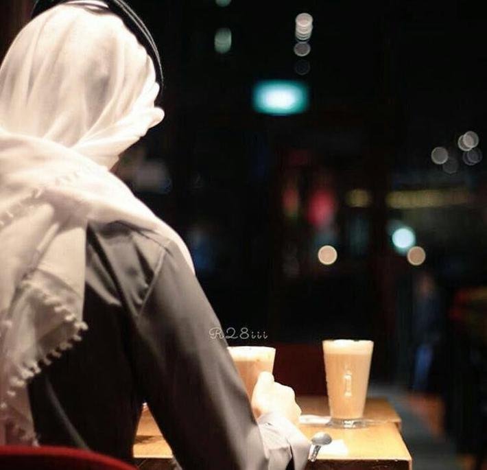 uppoop1's tweet photo. يا كيف اعبر لك عن إحساس قلبي
وانت بحضورك تسرق حروف شعري❤ https://t.co/HYvCavnmno