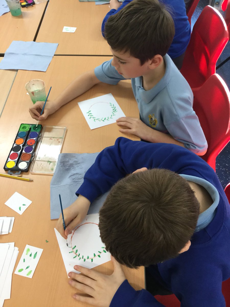 LST_ICT's tweet photo. Class 13 decorating their 2019 calendars. 😊 https://t.co/tW33UKP0bl