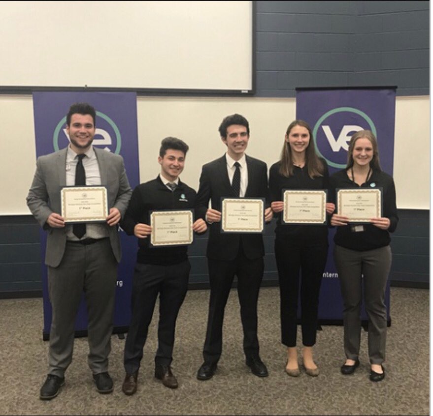 AdastraVei's tweet photo. Congratulations to our business plan presenters on receiving first place in the business plan competition. Special thanks to all the parents that helped us in receiving this amazing achievement. #Adastra #VEI #veinternational https://t.co/iAar4XjSo1