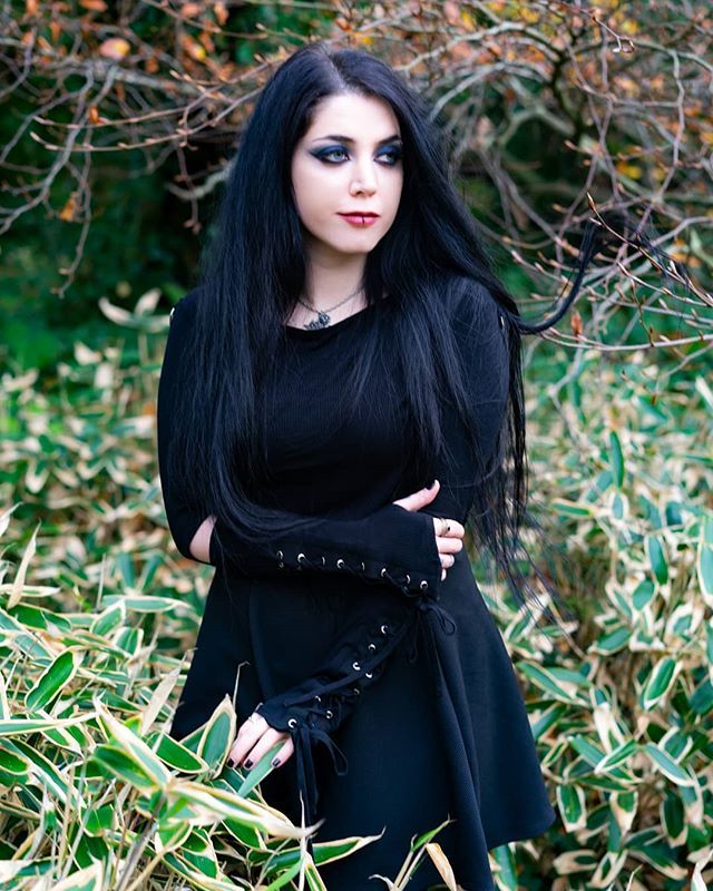 LightExplorers's tweet photo. Portrait with @darkinati .
.
.
.
.
#gothicstyle #gothfashion #gothiclife #alternativegirl #alternativefashion https://t.co/fLjoFLXIio https://t.co/DYBTAL2cbX
