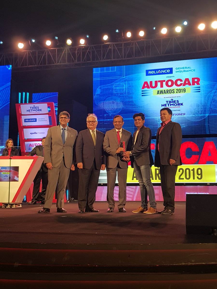 autocarindiamag's tweet photo. This, dear viewers, is your pick - the @Mahindra_Auto Marazzo is the Viewers' Choice Car of the Year. #AutocarAwards2019

@RelianceGenIn @apollotyres @TimesNow https://t.co/HBHtZBsLJW
