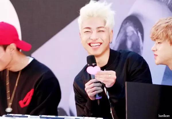 Spreading the happy vibes from his cheerful laughs  #JUNHOE  #JUNE  #iKON  #구준회  #준회  #아이콘  #ジュネ