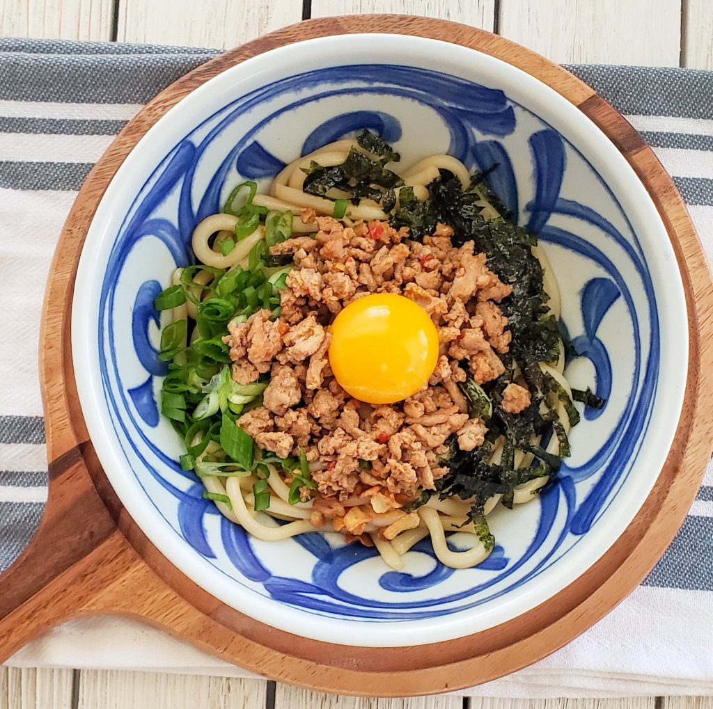 Mazeudon with Chicken &amp; Miso Butter the recipe! Check it out :) #recipe #mazesoba #noodles #foodblog leelscooks.com/2018/12/19/maz…