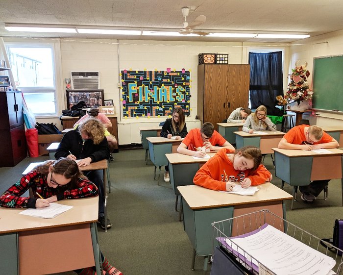 gowestville's tweet image. First Day of Finals #ComputerConcepts #ChristmasBreakAroundTheCorner