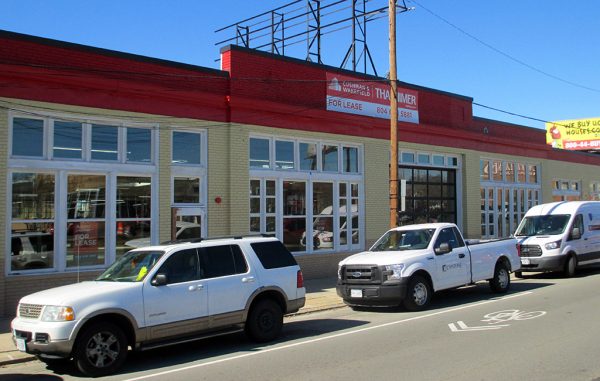 Boulevard space to become a Midas after all. richmondbizsense.com/2018/12/19/bou… #RVA <a href="/MidasRVA/">Midas of Richmond</a> <a href="/Thalhimer/">Thalhimer</a> <a href="/baskervill/">Baskerville Clan</a>