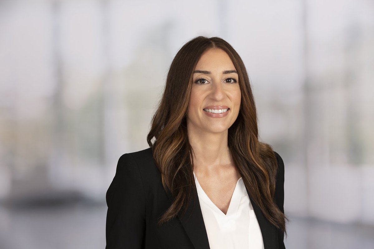 SavillsNA's tweet image. #SavillsStudley’s Valerie Carlise has joined the #NY team led by Daniel Horowitz and Jeffrey Peck in a new brokerage role, bringing over 15 years of experience leading business operations efficiency. Learn more: bit.ly/2QFt4Ac