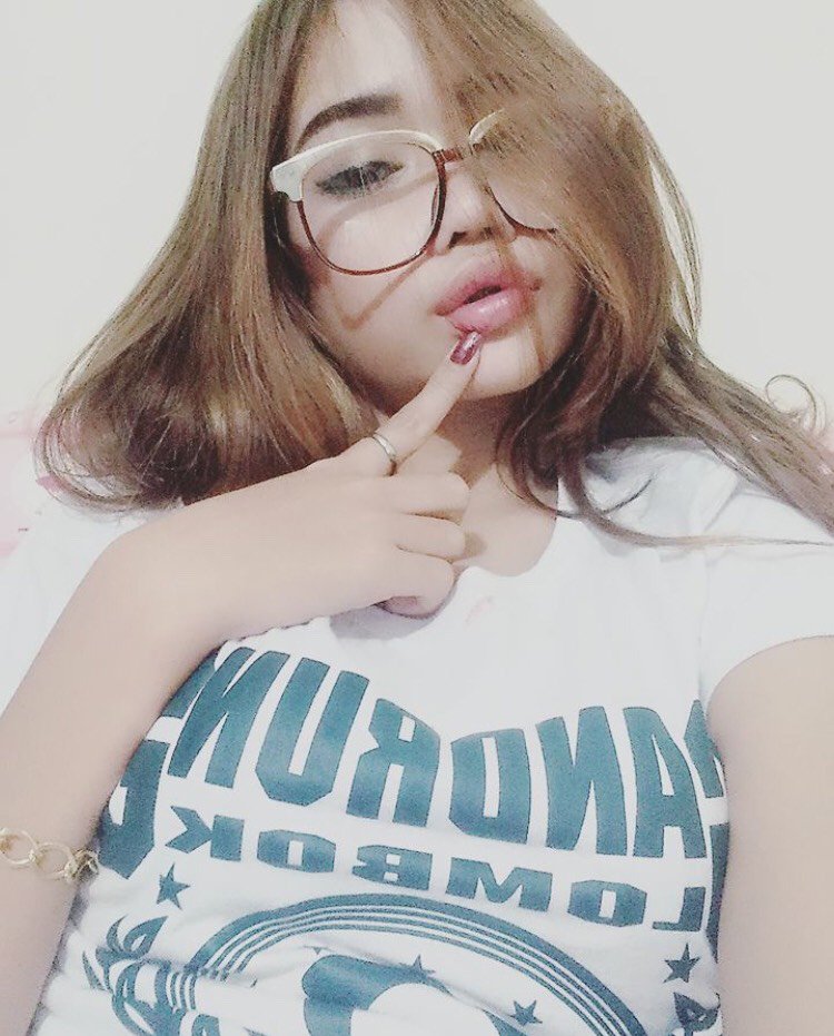 Bella_Veronica8's tweet photo. Bella Avail Job
-Vcs 200k
-Ps 150k
-Cs 150k
LINE: @ZKL1711z (pakai @)
.
.
#openvcs #opencs #vcs #vcsyuk #vcskuy #videocall #videocallsex #testivcs #cs #chatsex #cskuy #csyuk #testics #cewek #hot #horny #sexy #cewekhot #cewekhorny #ceweksexy #jablay #bisyar #bispak https://t.co/x8nVA8f95h