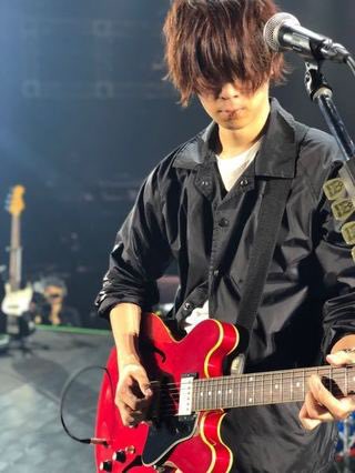 日付が変わり本日12月20日はBUMP OF CHICKENのギター増川弘明の誕生日