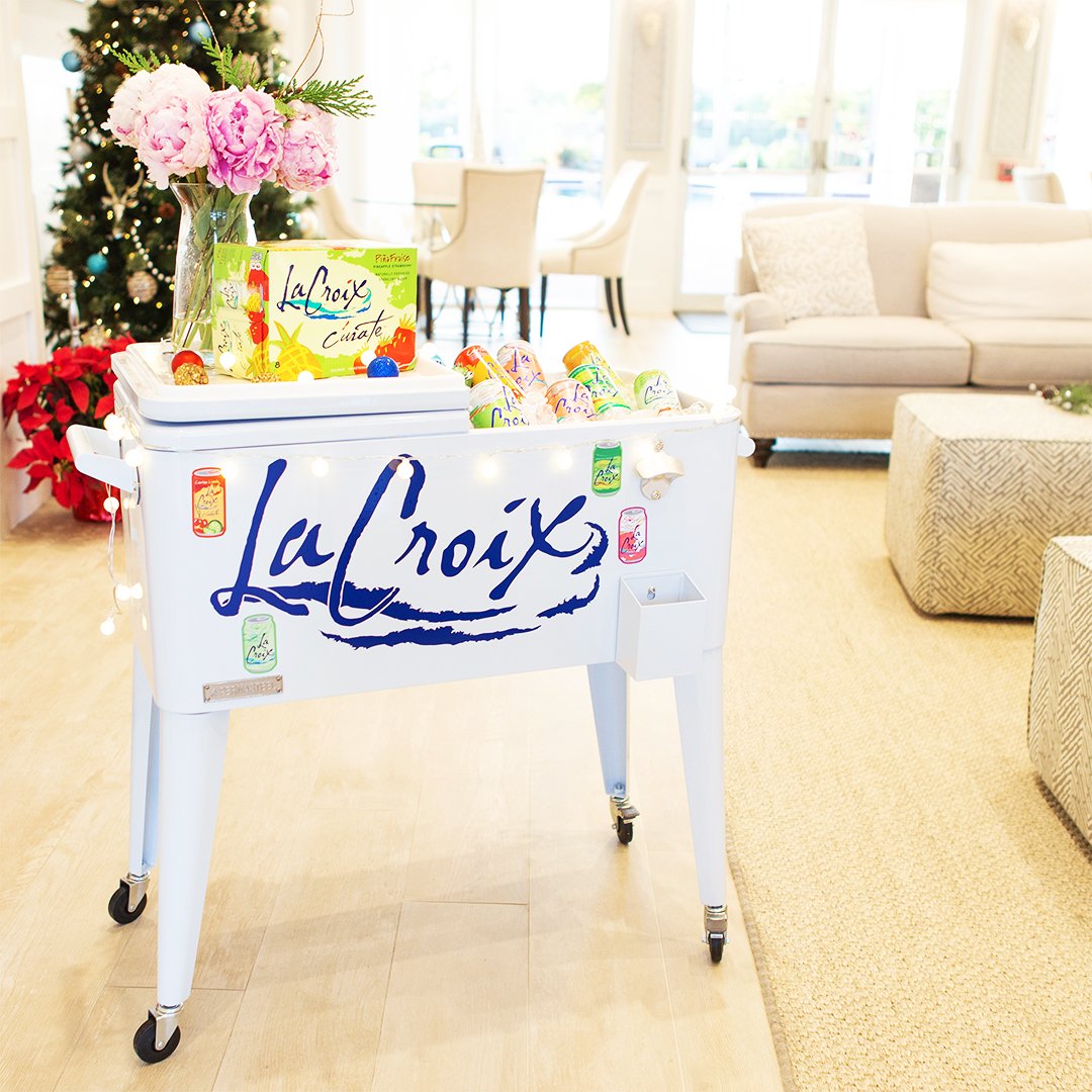 LaCroix Water tweet media