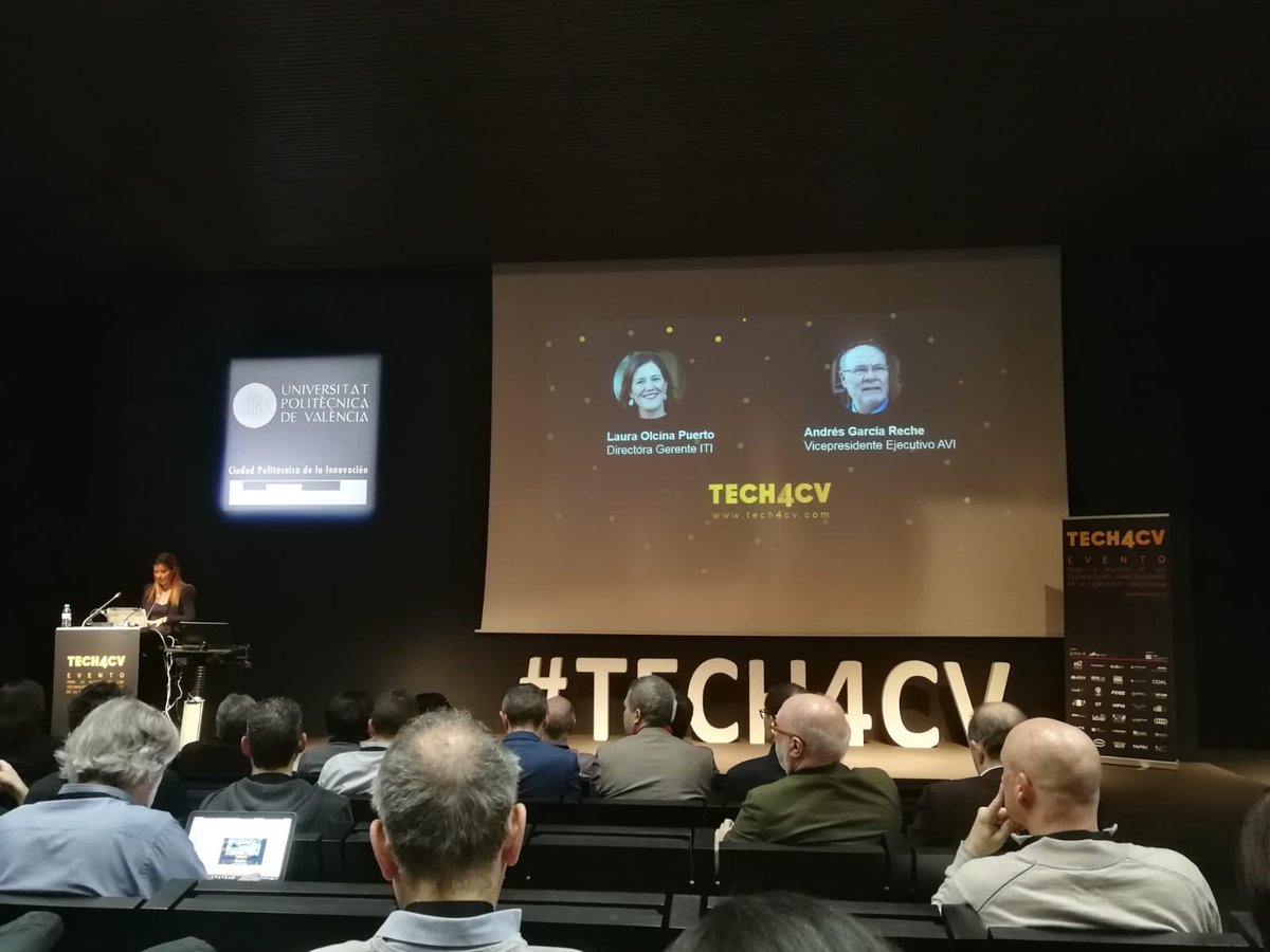 InescopTech's tweet image. Hoy nuestros compañeros @EduCalaBar y @JoseFco_GH participan en #TECH4CV, I Jornada en Tecnologías Habilitadoras de la Comunidad Valenciana, que está teniendo lugar en @CPInnovacion