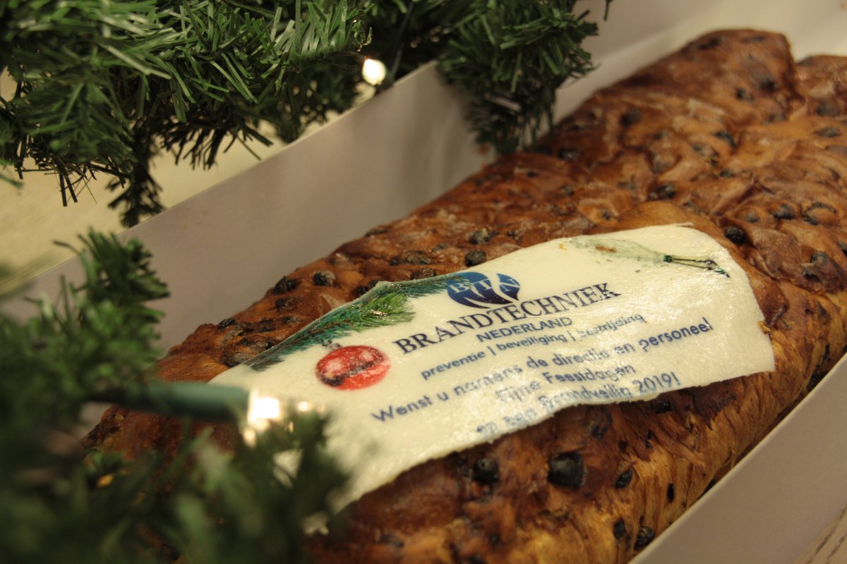 Kompasvgroep's tweet photo. Bedankt voor dit heerlijke kerstbrood, wij kijken uit naar weer een fijne samenwerking volgend jaar! #btnbrandtechniek #kerst https://t.co/NuWqERwgI0