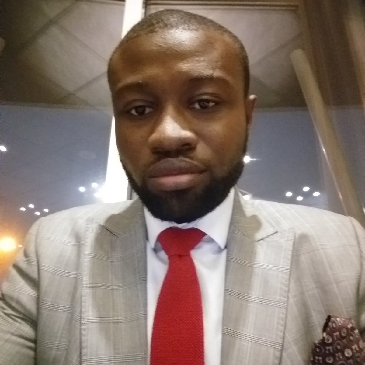 CharlieAnnor's tweet photo. #NewProfilePic https://t.co/2Spoj3PgGS