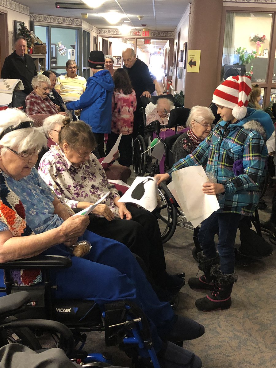 mshicksteaches's tweet photo. Spreading Holiday Cheer with the residents of Highland Wood with carolling and home-made cookies that baking helped us better understand fractions! @JDHodgsonES #Haliburton #TLDSBlearns https://t.co/pGfmEd8e7L
