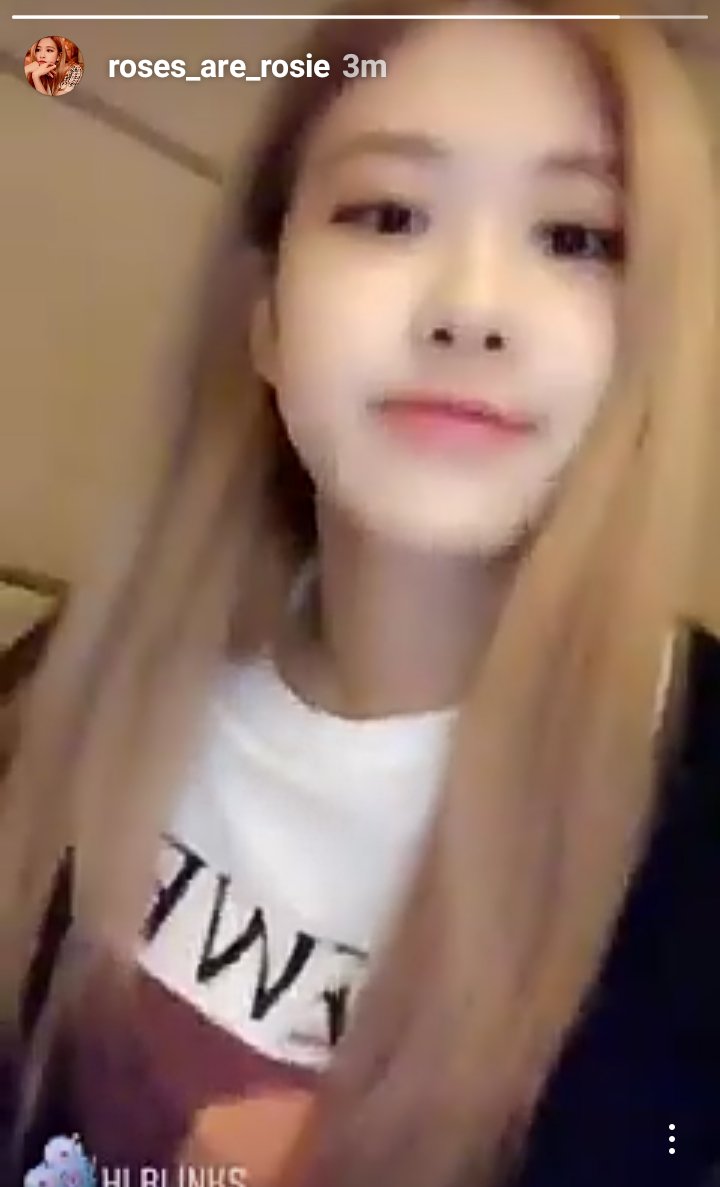 roseslayed's tweet photo. She loves me 😭 thank u for the updates😘 https://t.co/pNOszhCw7x