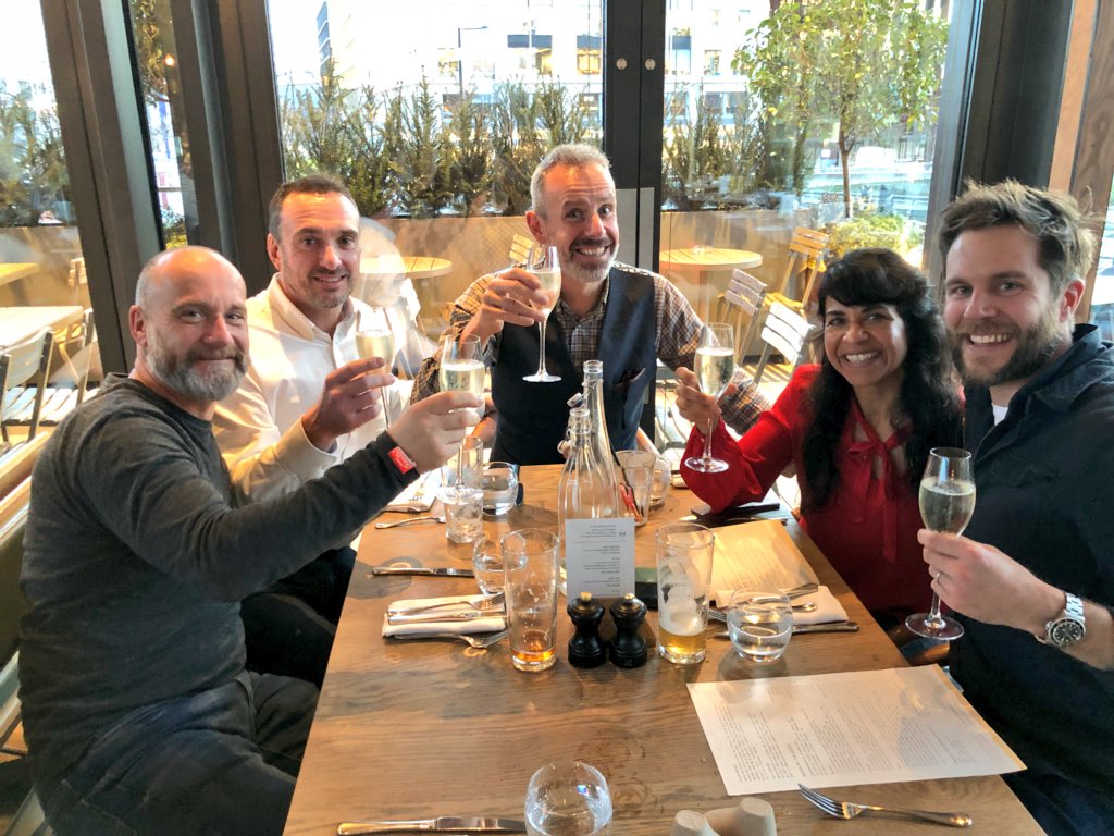 Watch out <a href="/kingscrossN1C/">King's Cross, N1C</a> The @100ClimbsChallenge team are back together. To absent friends. #HappyChristmas #cheers