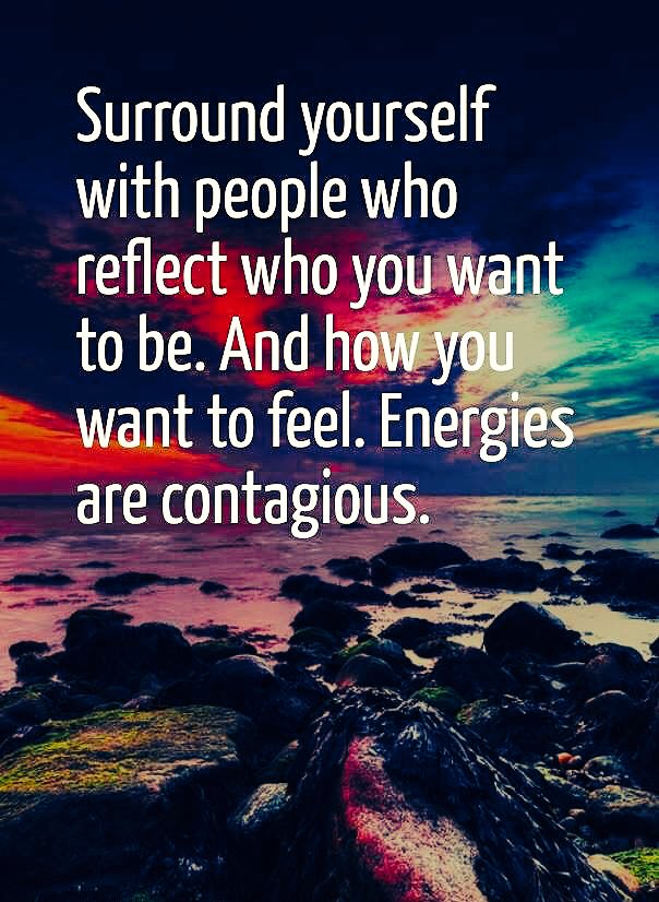 You are the average of the five
people you surround yourself 
with. In every shape and 
form. Choose carefully.

#WednesdayWisdom 
#WednesdayMotivation