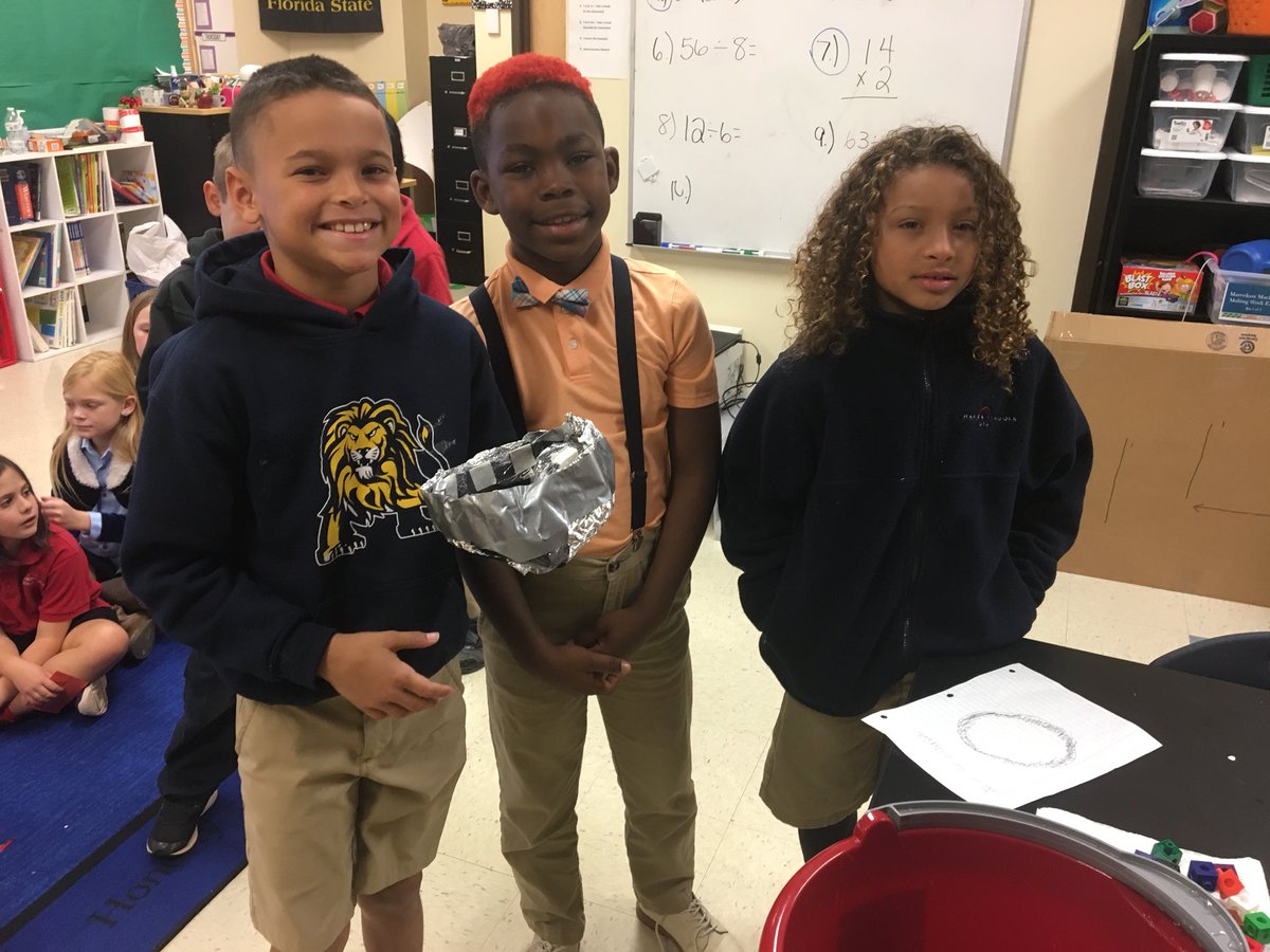 StepNoodles's tweet image. About to test our designs.. #engineeringelementary #SciencelabRULES @LangtreeCharter