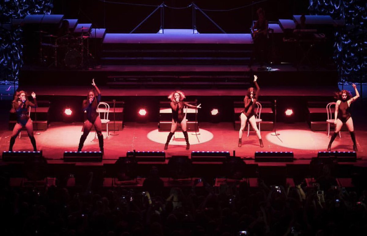 bambiilix's tweet photo. I miss them so much... #RememberOT5 https://t.co/bntBq6TXI1