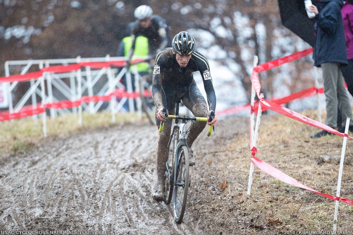 CUEngineering's tweet photo. Itβs been a busy couple of weeks for @CUEngineering student Grant Ellwood as he brought home a national title while also studying for finals β go Grant!π
https://t.co/ntxQyxh0XB