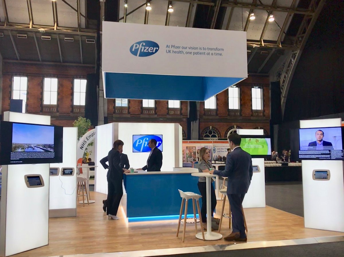 WRG_inizio's tweet photo. June was action-packed. The Duke of Cambridge visited our stand at #BusinessFest, our @The_CEGroup ECD @gassmark spoke at @Cannes_Lions about #CreateUnforgettable, we supported @Pfizer_UK at #Confed18 and we got a brief glimpse of #Lisbon whilst on site for EAN. #YearInReview https://t.co/92UfFhbh1a