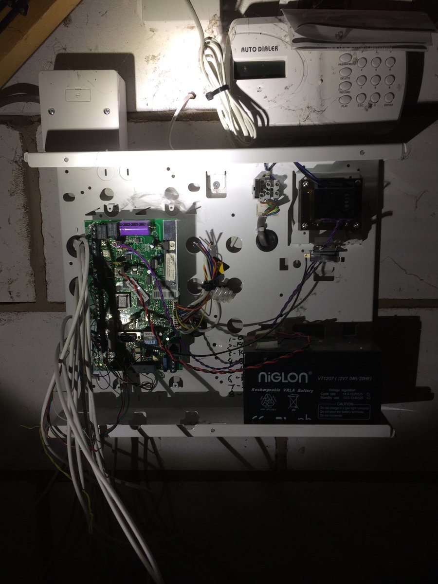 SecuritellL's tweet photo. Good evening #worcesershirehour. I am a tad late but here’s some pictures from one of the jobs today. #AlarmRewire #AlarmTakeover #LoveAnAtticJob Also showing that we at Securitell Ltd always secure our cables even in a confined space #TheCompanyThatCares https://t.co/HQ7rCGKfTr