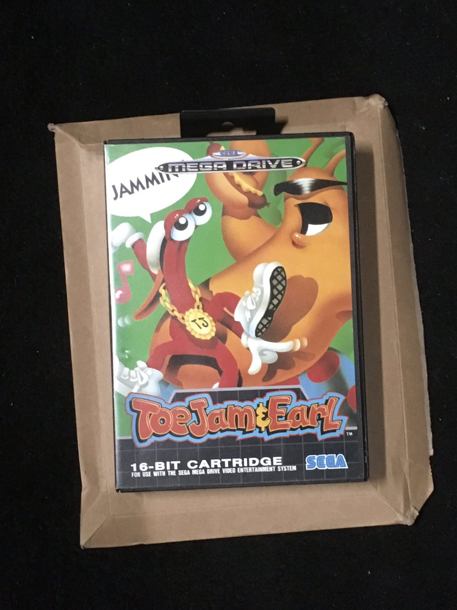 DualC0RE1's tweet photo. Just Baught a mint condition toe jam and earl game for the megadrive @toejamandearl @ToejamGreg as my other copy had a ripped manual https://t.co/vFy9NZHNx5