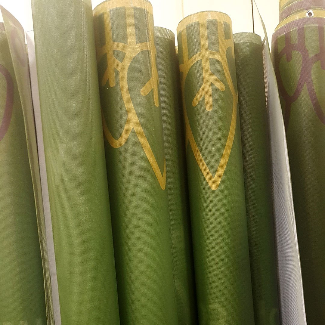 UnitedRepro's tweet image. Yards upon yards upon yards of #fencemesh fresh off our brand new HP Latex large format printer - great color saturation really pops with customer branding for Green Canopy Homes. Looking for mesh vinyl printing? Contact us to talk pricing and turnaround times! #largeformat #hp