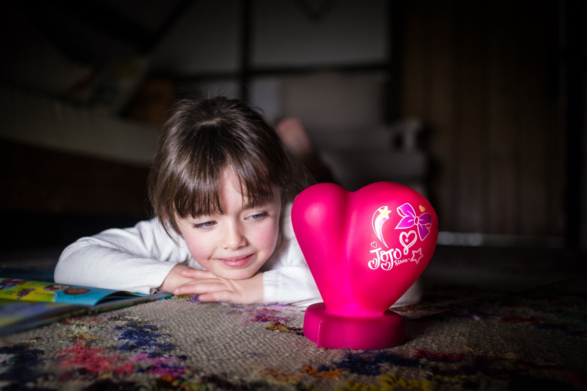 Need a great #giftidea for a #jojosiwa fan? Look no further than this awesome illumi-Mate light - the perfect bedroom accessory and it changes colour too! Just £8 from <a href="/Argos_Online/">Argos</a> bit.ly/2CmKDfw