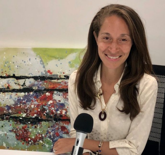 FordhamLawNYC's tweet photo. Listen up, people! @FordhamELC has launched a #podcast, #StartupLAWnchpad. Here is an interview w/ Tiffany Hall, Founder @EmpoWerCocktail , who has worked to create a female-focused brand in a mancentric marketplace. https://t.co/rJTAAJ2tNH https://t.co/1WIHCqfJ5S