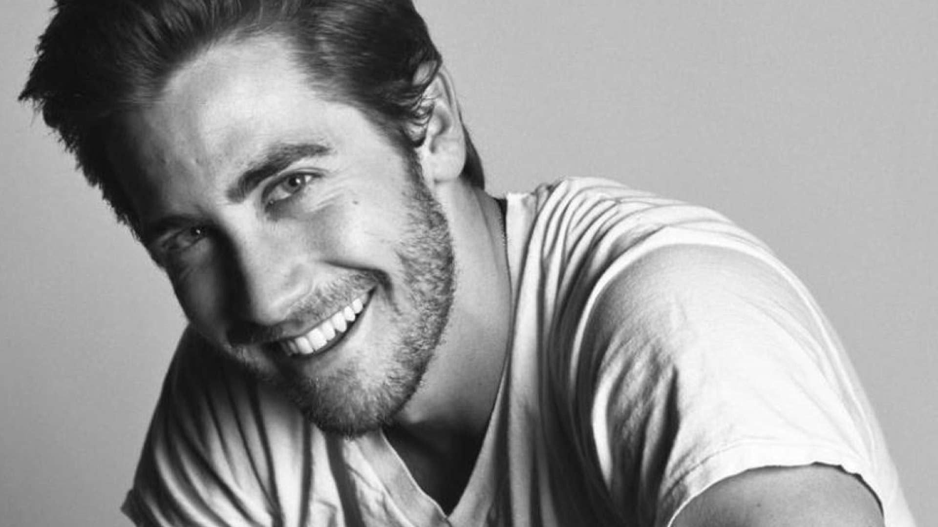 Happy birthday to the only man I\ll ever love, Jake Gyllenhaal. 