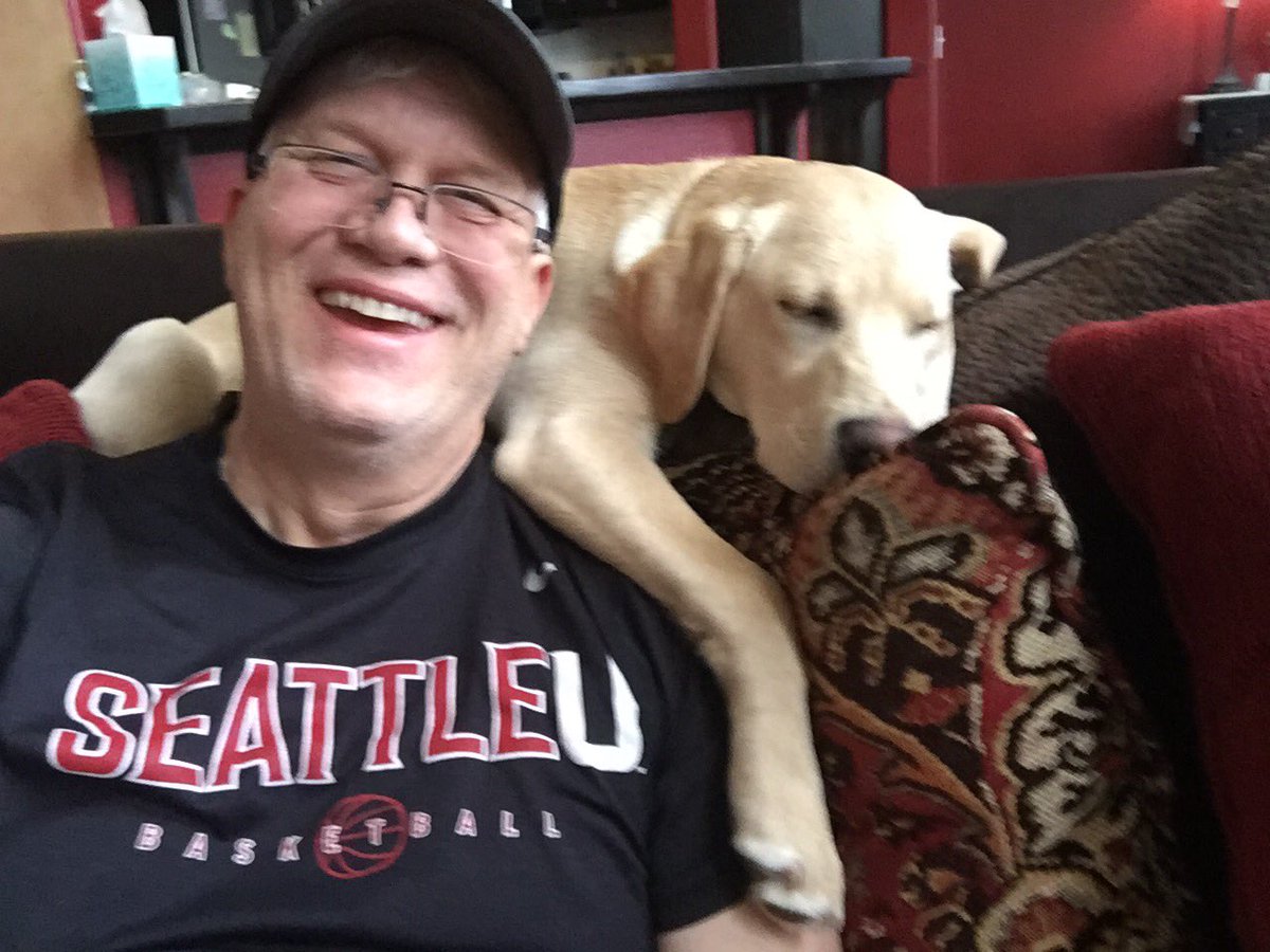 NicBeckman's tweet photo. Itโs #GAMEDAY eve โค๏ธ๐๐#Huck&Me preparing for โฆ@seattleumbbโฉ vs Prairie View A&M at #RedhawkCenter tomorrow 7pm tip #Redhawks 11-3 looking for 10th home W #ThisTeamIsFunToWatch #GetYourTicketsNow โฆ@GoSeattleUโฉ #RawkTheRoost #TogetherWeSoar #GoRedhawks https://t.co/WqdGLn4wdg