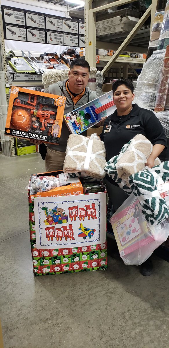 Lisa Ramirez (@lisaramthd) on Twitter photo Woot woot!!! Way to go 6561!! Special thanks to all those who participated in our Toys for Tots drive! @rayhinthd2sixO <a href="/JohnathanJ_713/">Johnathan Johnson</a> <a href="/chance_lowry/">Chance Lowry</a> @6561Home Woot woot!!! Way to go 6561!! Special thanks to all those who participated in our Toys for Tots drive! @rayhinthd2sixO <a href="/JohnathanJ_713/">Johnathan Johnson</a> <a href="/chance_lowry/">Chance Lowry</a> @6561Home