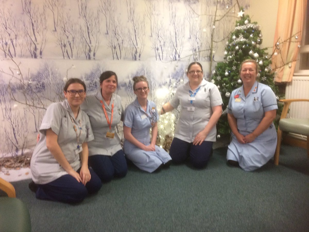 Thankyou Team GGH for all your hardwork putting up the Christmas decorations, they all look fab. You are🌟#winners #winterwonderland #christmastrees #garlands #bringingcheer #notjustoutpatients <a href="/Leic_hospital/">Leicester's Hospitals</a> <a href="/gallachez/">Nicola Gallacher</a> <a href="/megnrowe_x/">megs✨</a> @kathywa89196419 @UHLfox <a href="/dutton258/">Julie Dutton</a>