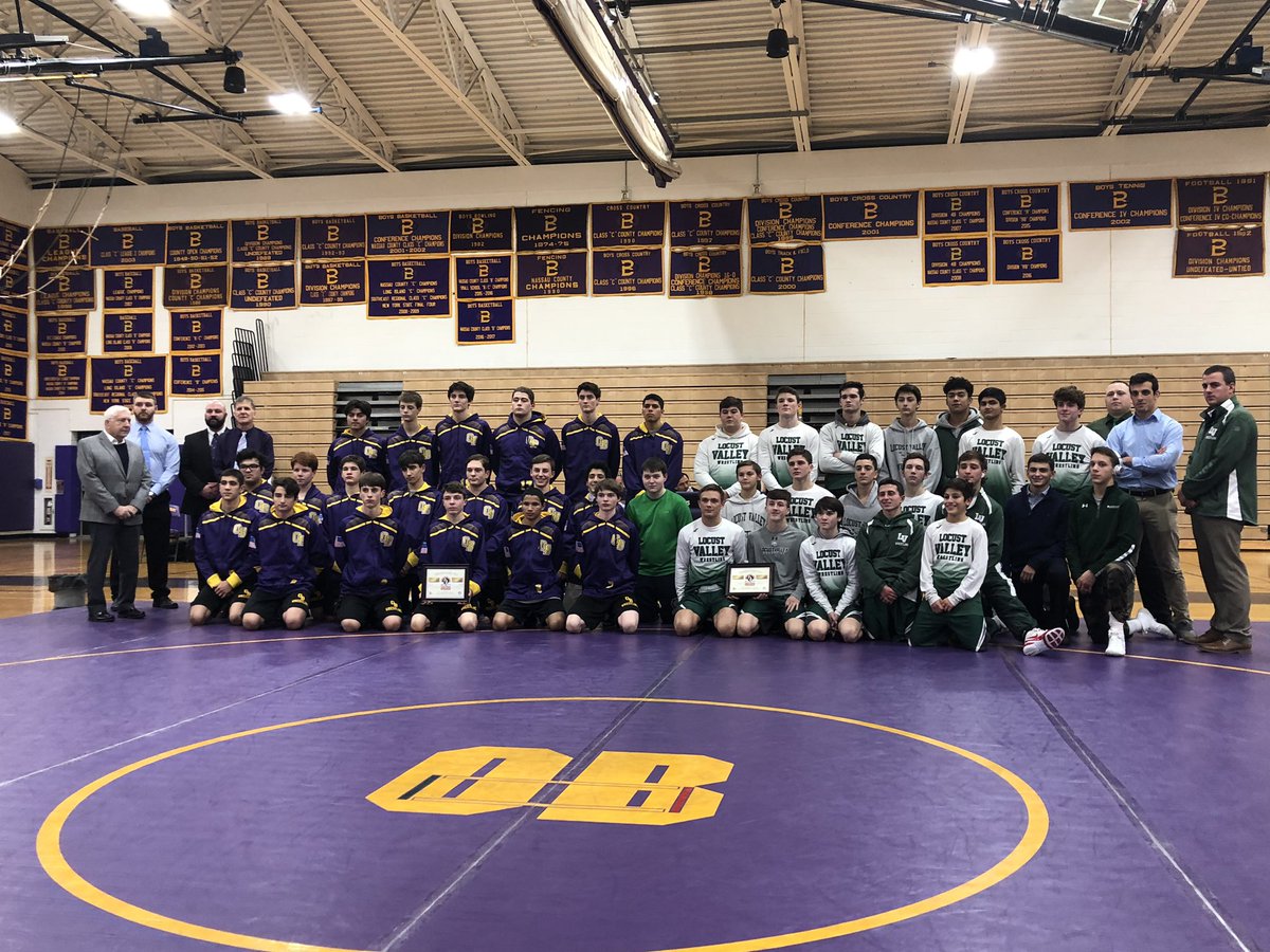 KTrentowski's tweet photo. Our @OBENSchools wrestlers are amongst the first @NassauBOCES schools to take part in the Wrestling Takes Down Drugs program along with our neighbors  @LV_Athletics @LV_wrestling.  These tough athletes &amp; young leaders can help beat this problem!  @CoachBrush @DoctorAx1951 https://t.co/DLOjLRnzOi