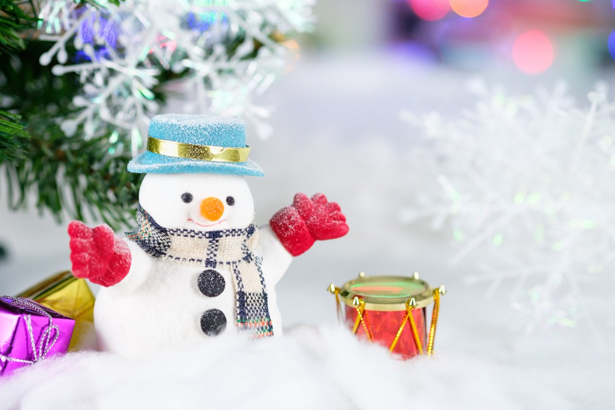 KrisTheBard's tweet photo. We are off to Japan for Christmas and South Korea for New Year. I will be off the grid until early January. Best wishes for a very happy festive season, whether you believe in Santa or not, and a safe, healthy, and creative 2019. CJA &amp; KtB https://t.co/Iq84ccwuHM