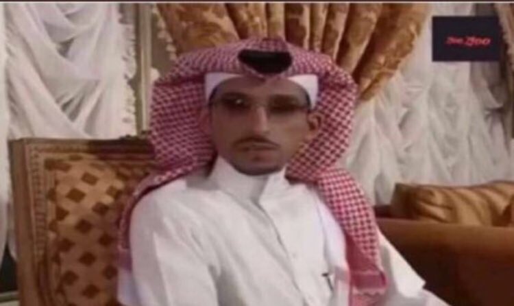 Strange1Man's tweet photo. هذا الي يروح الداجن عشان عندهم عروض عالمسحب https://t.co/VaTfgmUkar