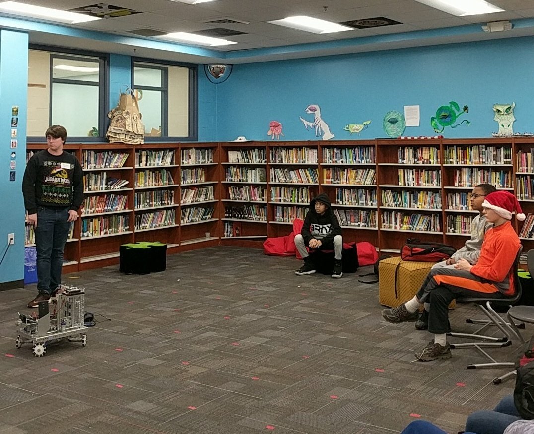 imcraddock's tweet photo. Thanks @katlowe0110  Great presentation from @wahsrobotix today! @darahbonham and @WAHSlib. https://t.co/3txGELvQU9