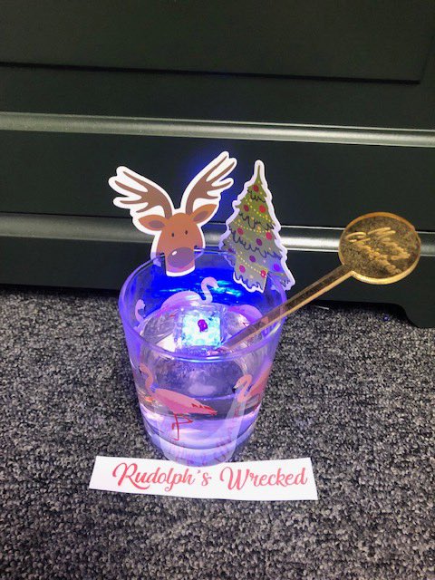 wearejackanory's tweet photo. @Fuel4Global Here are our fabYULEous Christmas cocktails #fuel4boozybaubles #whoneedsaglass #anythinggoes #pleasecanwewin https://t.co/GCQqwx2CGd