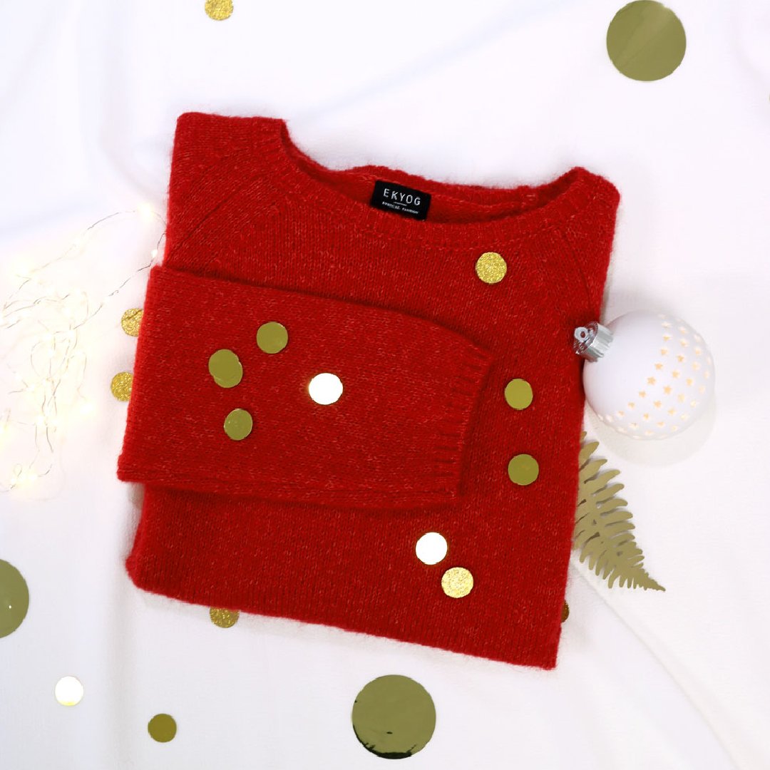 EKYOG's tweet image. Red in love 🔴
Celui qui fera des heureuses au pied du sapin. 

&amp;gt; bit.ly/2idéescadeaux