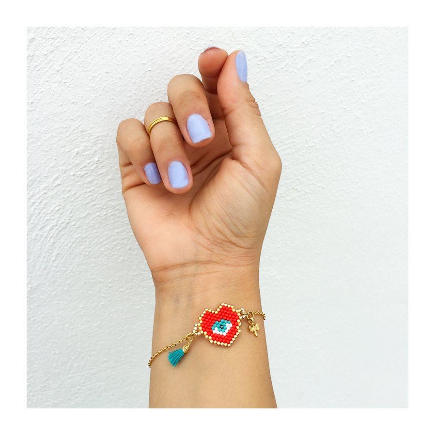 HappyModeMX's tweet photo. B E M Y C H R I S T M A S 🎄
--
#happymodemx
Piezas hechas a mano.
#RegalaDiseñoMexicano
.
.
.
#kichink #christmasgifts #joyeria #pulseras #pulserasdechaquira #chaquira #hechoenmexico #manosmexicanas https://t.co/3D9BMjW1Jl