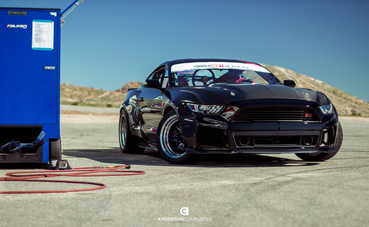 AndersonCmp's tweet image. Before the livery. 
@JTPawlak | @ROUSHPerf 
#andersoncomposites 
#ford #mustang #gt #s550 #roush
@FordPerformance | @WeldRacing