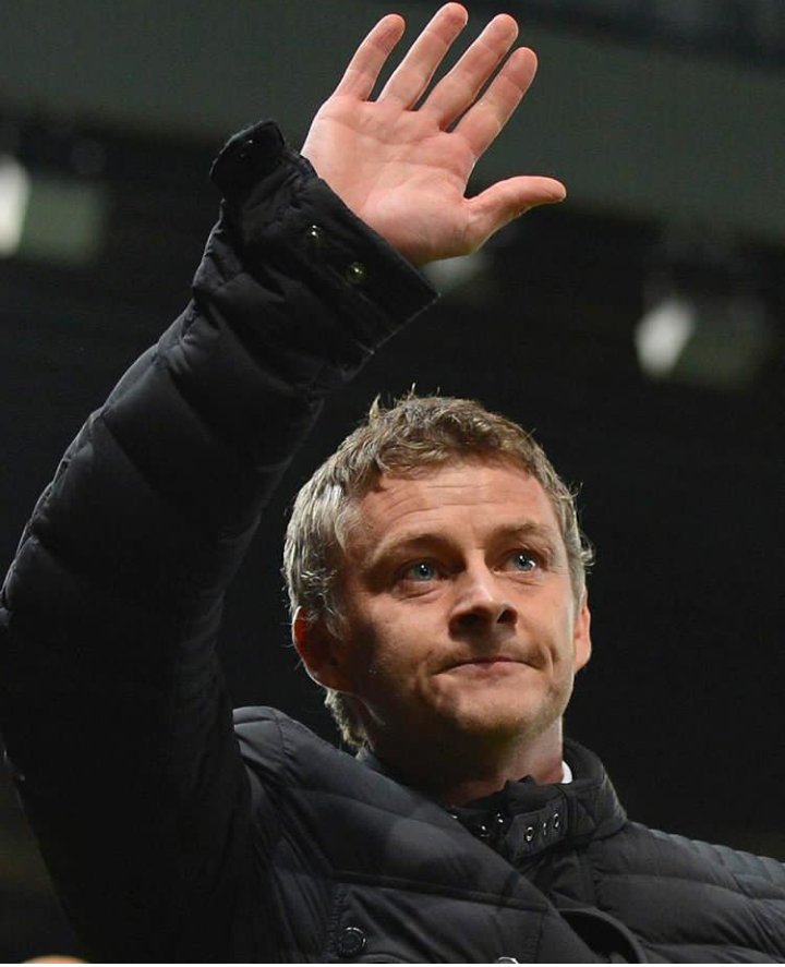 FDcontent's tweet photo. Ole Gunnar Solskjaer named Man Utd caretaker boss until end of season.He looks like a good manager who has the same philosophy as Pep Guardiola when he likes his team to press, use the width and his defenders to spilt and to be good on the 
ball.hopefully he does well https://t.co/e0fywYIHxt