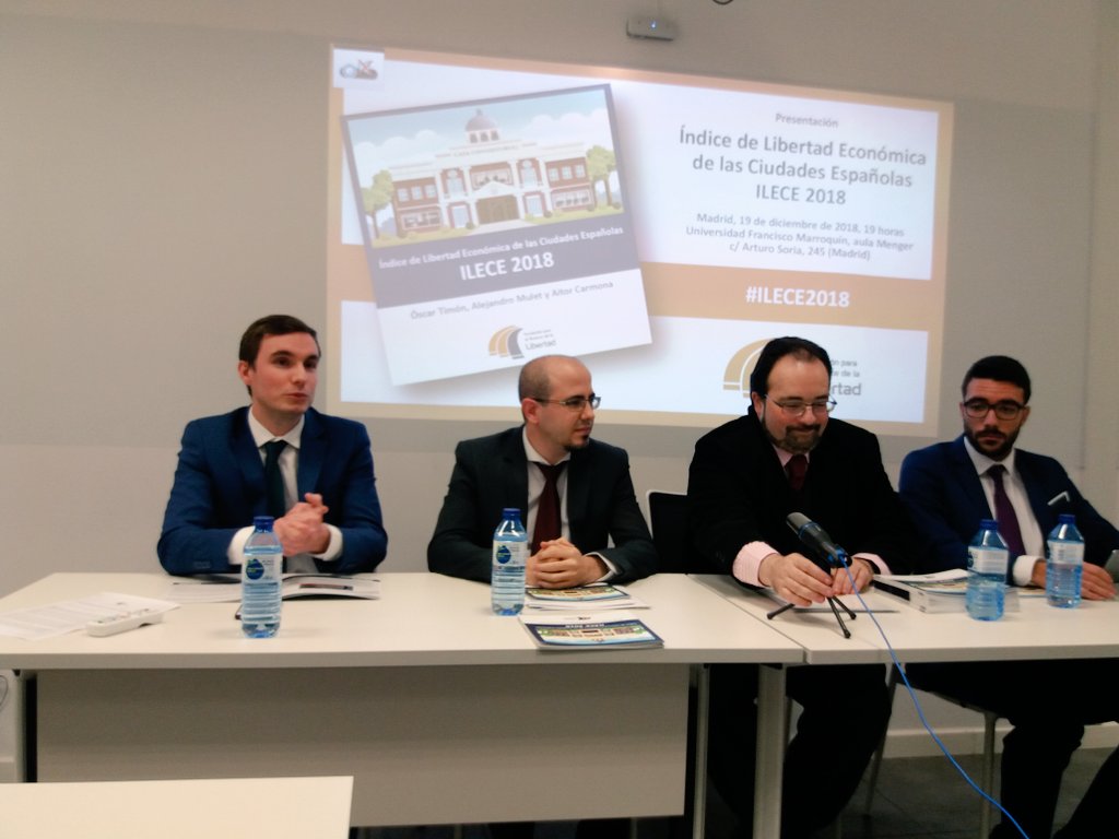 AdvanceLib's tweet photo. "Elaborando el Índice hemos detectado muchísima opacidad" @AlexMulet #ILECE2018 https://t.co/EWCD7WnYSy