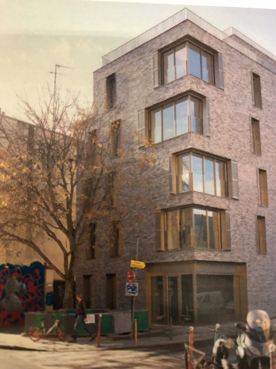 FVauglin's tweet photo. 16 nouveaux logements sociaux et deux commerces en rez-de-chaussée de la rue de Candie : mixité et activité économique dans les faubourgs de #Paris11 Très belle réalisation de l’architecte Nicolas Hugoo ! https://t.co/zq6T8nGXbT