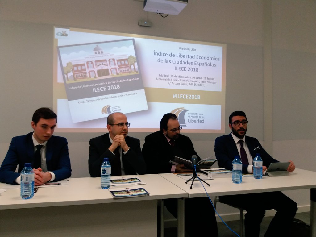 AdvanceLib's tweet photo. Aitor Carmona explica los indicadores utilizados para elaborar el índice. #ILECE2018 https://t.co/GEJD07ce0Y